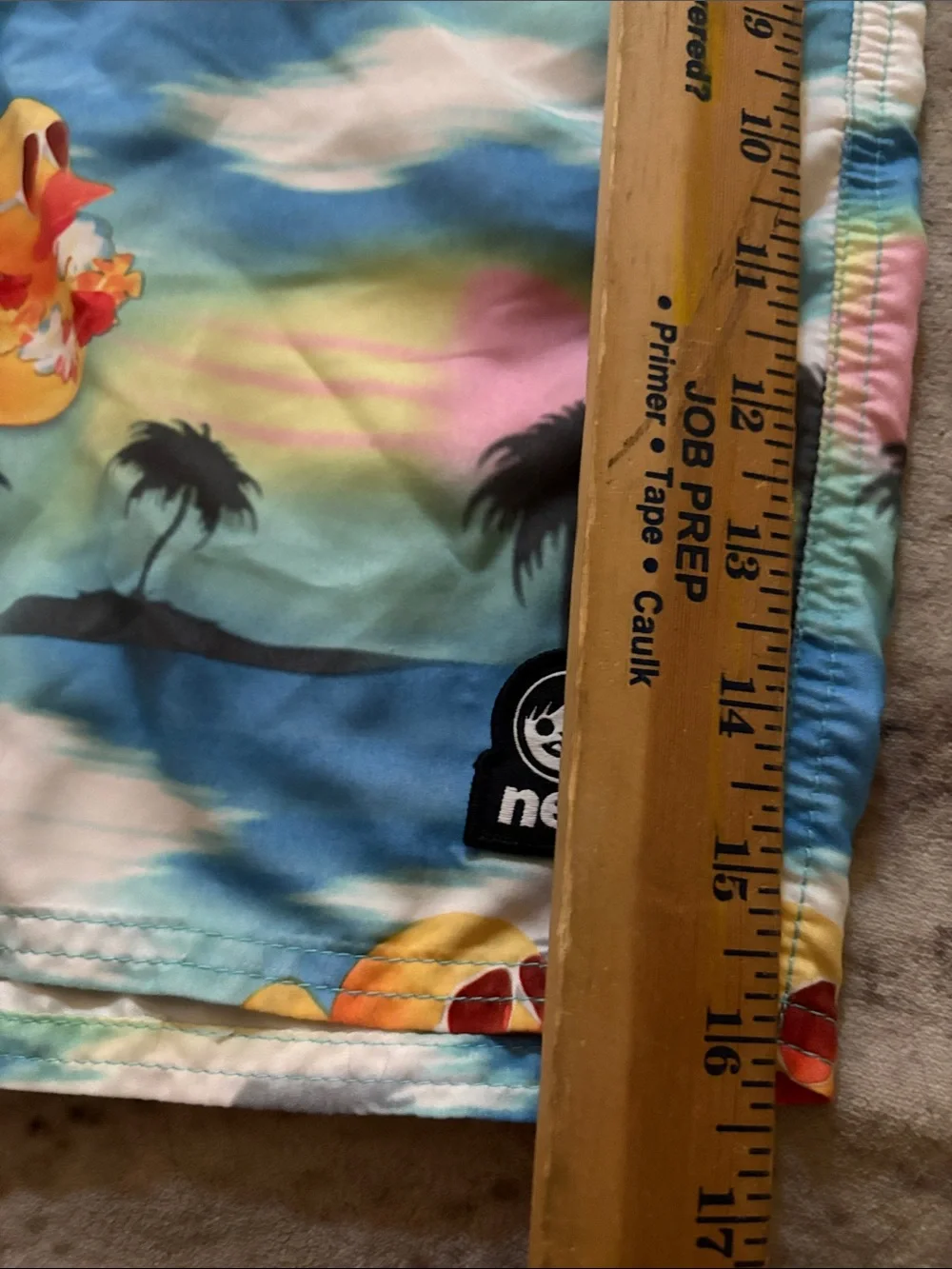 Neff  Aqua Tropical Duck Swim Shorts 🌵large